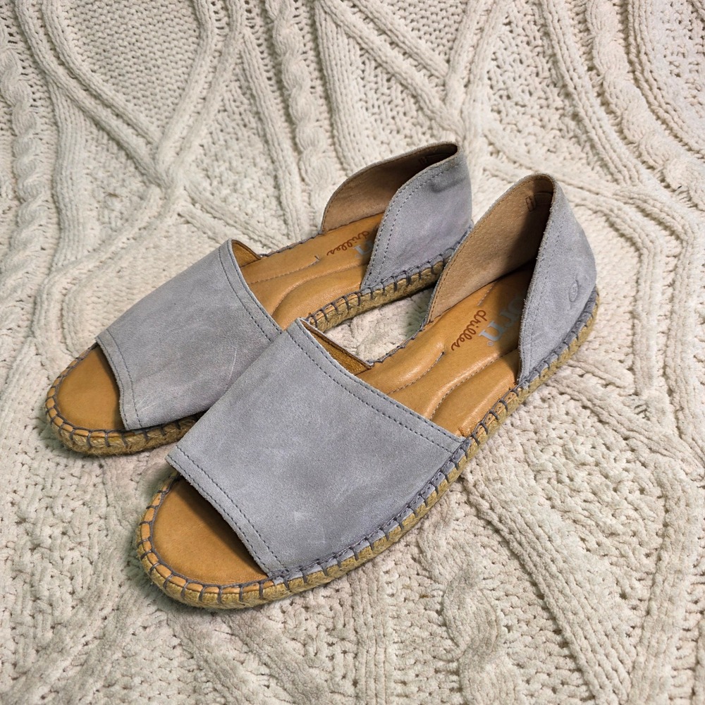 Born Seak Drilles Espadrille Sandals Periwinkle Blue Suede Open Toe Womens 8.5